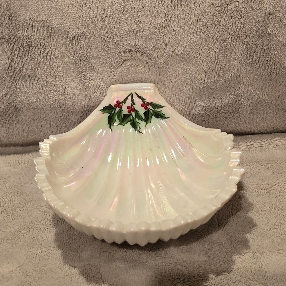 Vintage Westmoreland Iridescent Milk Glass Shell Bowl Holly Berry Hand Painted